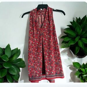 Red Pleated Sleeveless Blouse